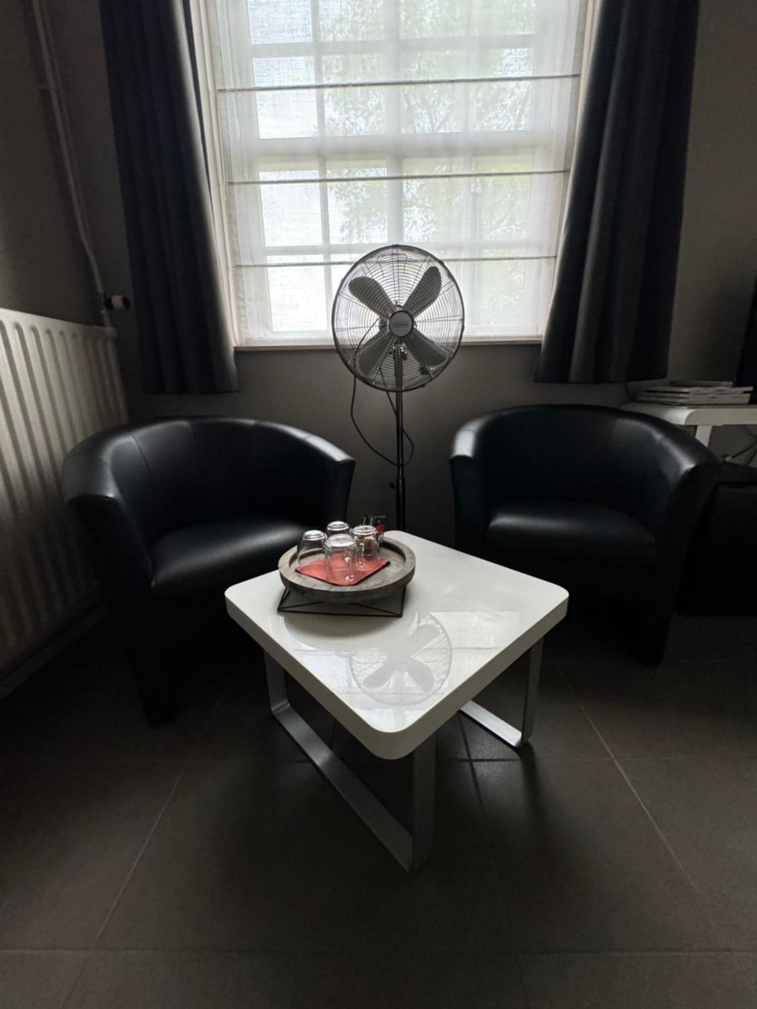Ouwe Schuure Bed and Breakfast Sluis Εξωτερικό φωτογραφία